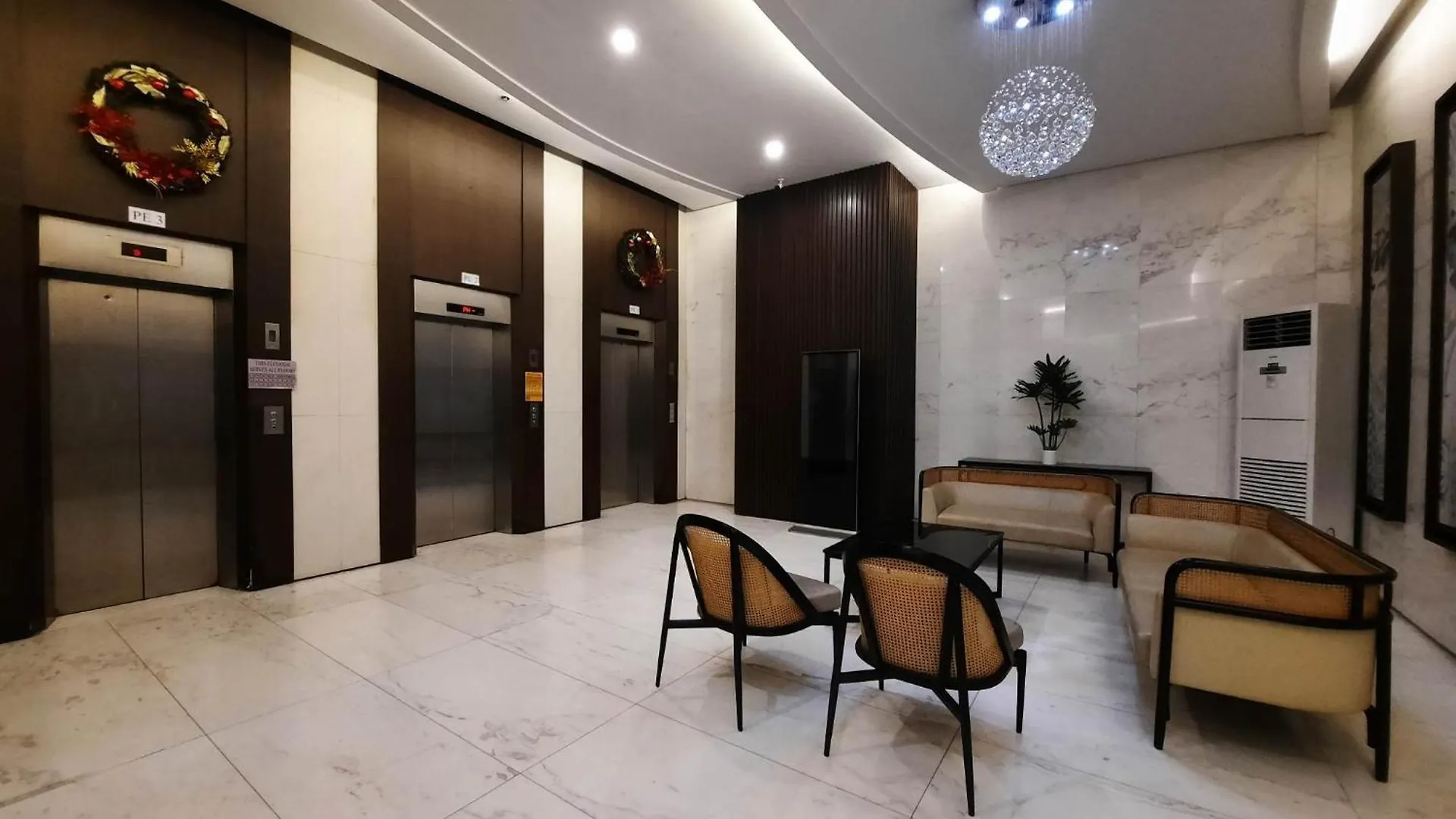 Apartment L1 Twin Bed Staycation In Bonifacio Global City Manila